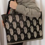Fineur Embroidery Tote Bag Daily Carry - Black